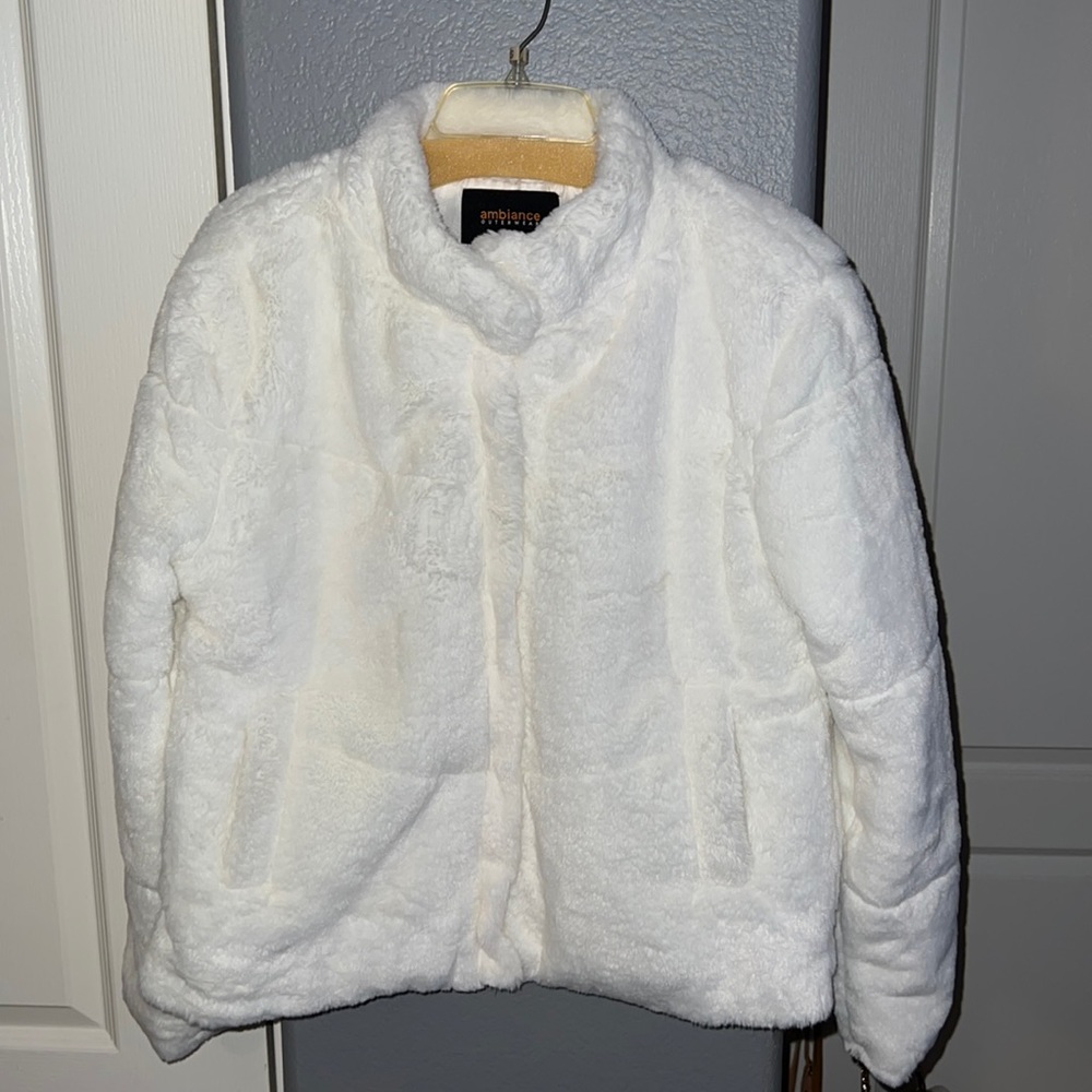 Size L White Faux Fur Jacket